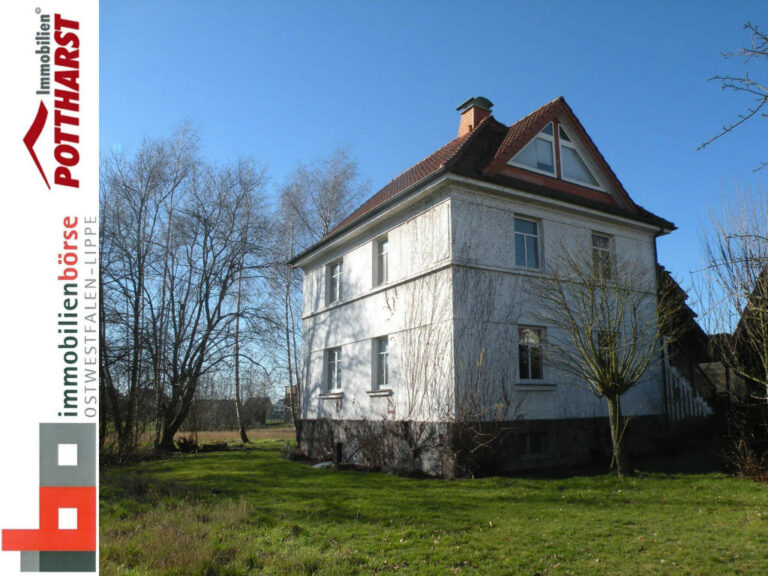 3 Zi-Wohnung auf 2 Ebenen mit Balkon und Gartennutzung